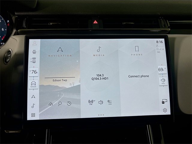 Used 2026 Land Rover Range Rover Velar Dynamic SE image 16