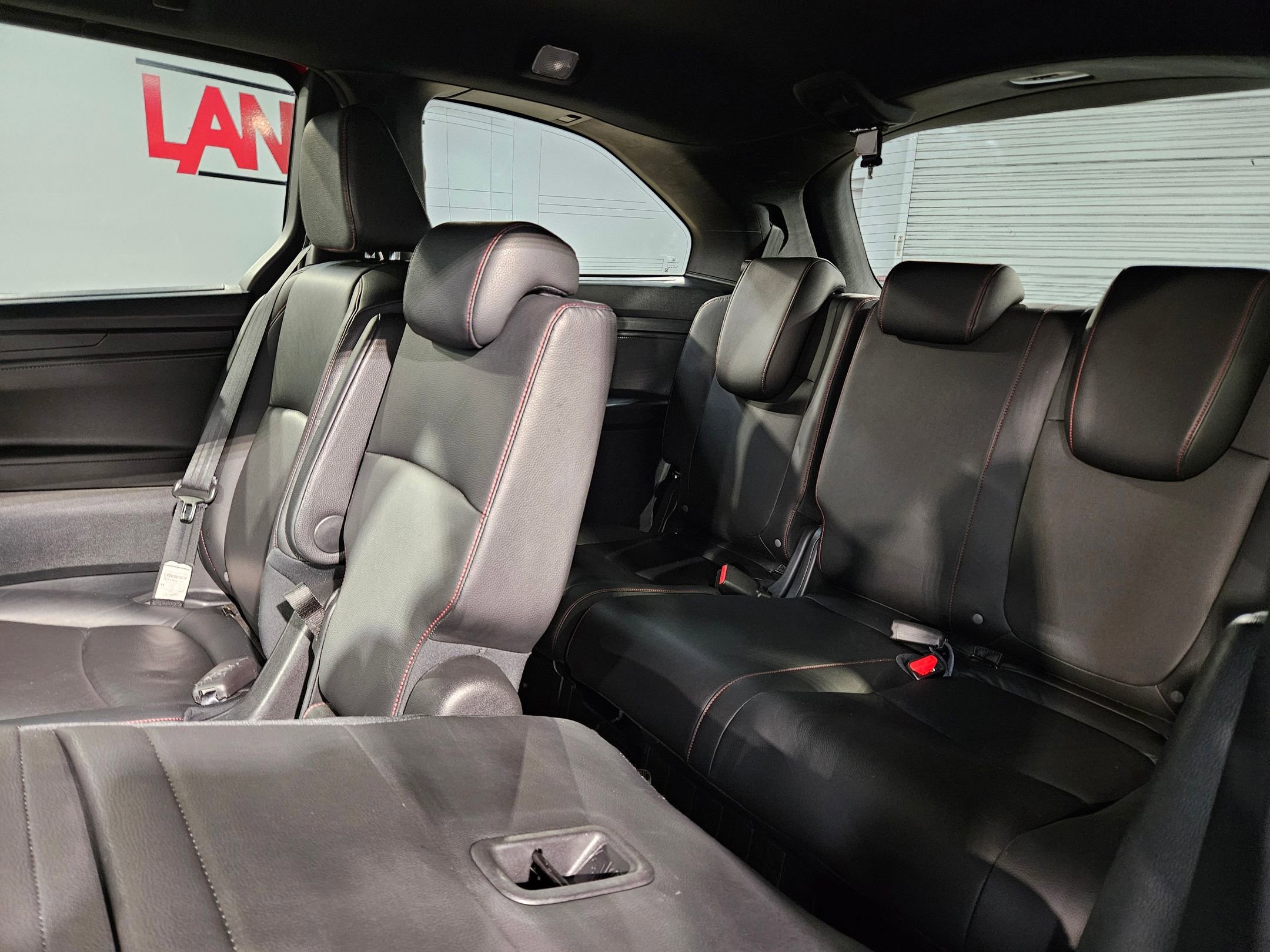 Used 2023 Honda Odyssey Sport image 33