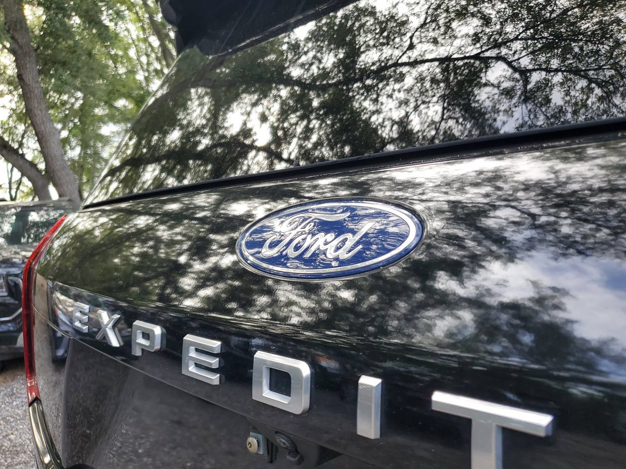 Used 2025 Ford Expedition Max Active RWD image 6