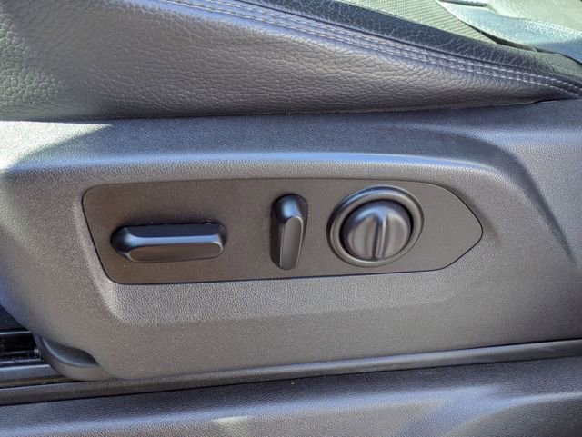 Certified 2020 GMC Sierra 3500 Denali w/ Denali Ultimate Package AWD/4WD image 27