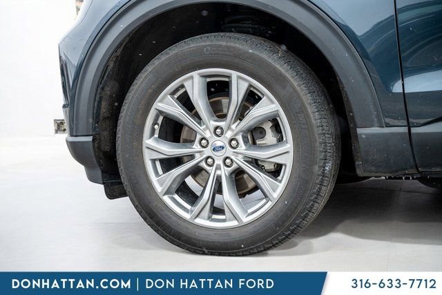 Used 2023 Ford Explorer XLT w/ Equipment Group 202A image 37