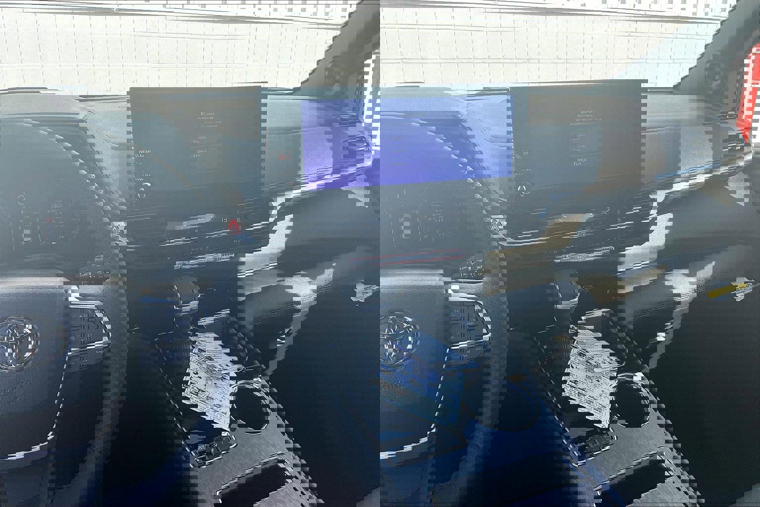 New 2026 Toyota Sienna Platinum image 9