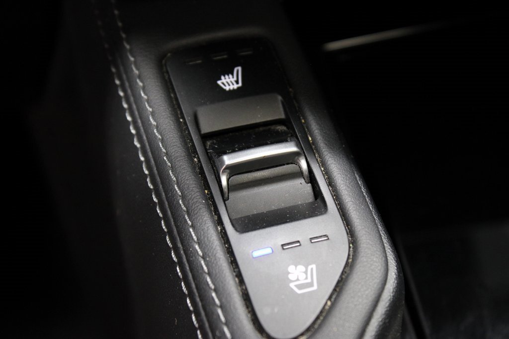 Used 2022 Kia Telluride SX w/ SX Prestige Package image 5