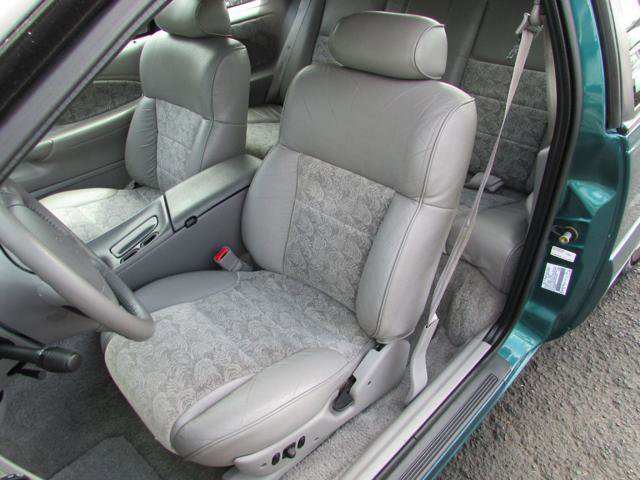 Used 1996 Mercury Cougar XR7 image 8