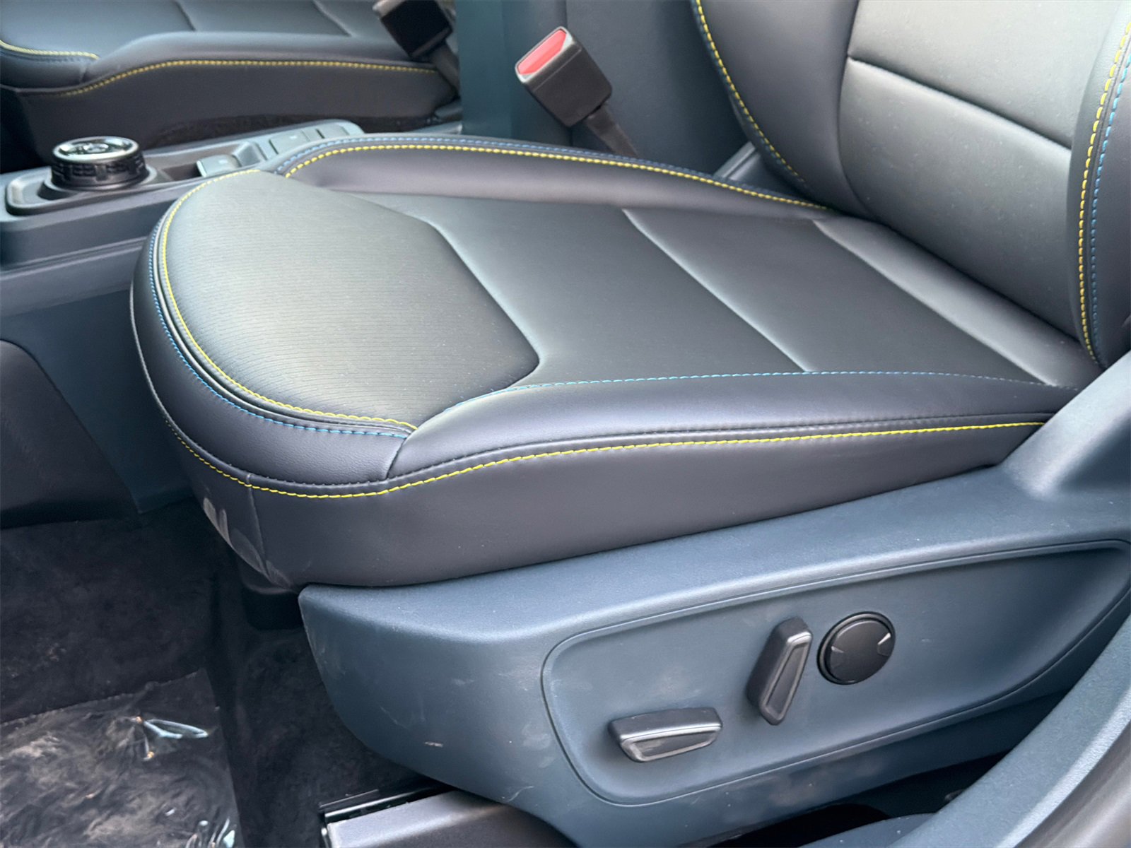 New 2026 Ford Maverick Lobo image 15