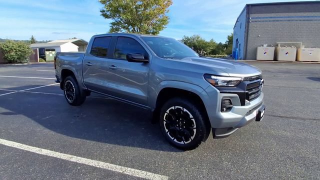Certified 2026 Chevrolet Colorado Z71 w/ Z71 Convenience Package 2 AWD/4WD image 2