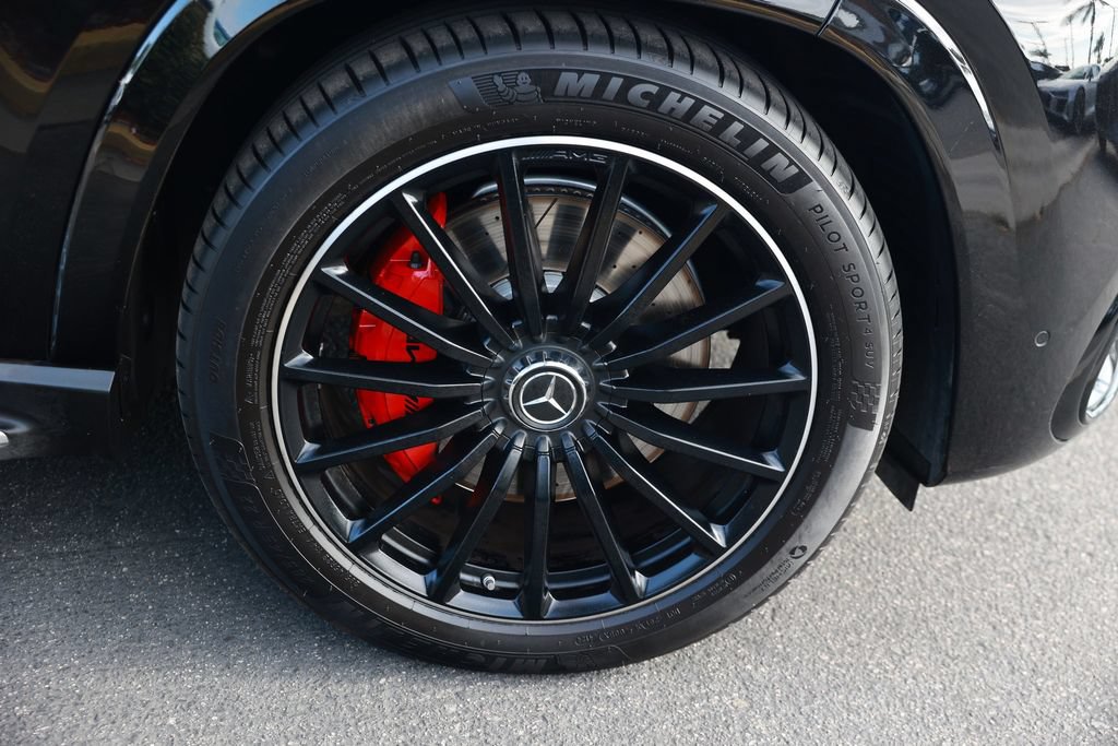 Used 2024 Mercedes-Benz GLS 63 AMG 4MATIC image 8