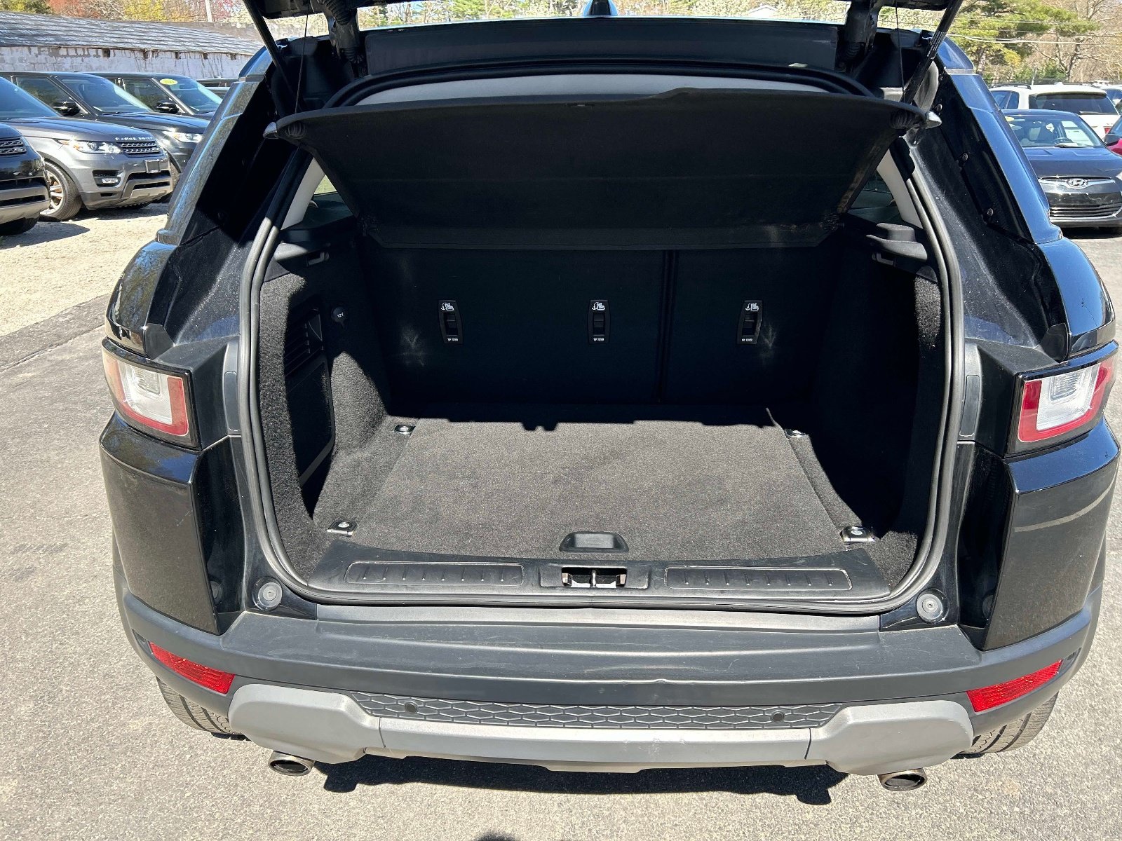 Used 2018 Land Rover Range Rover Evoque SE AWD/4WD image 13