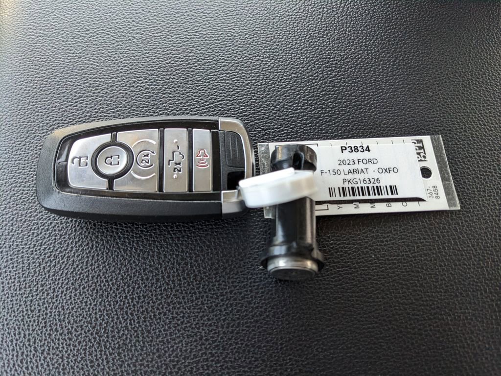 Used 2023 Ford F150 Lariat w/ FX4 Off-Road Package AWD/4WD image 39