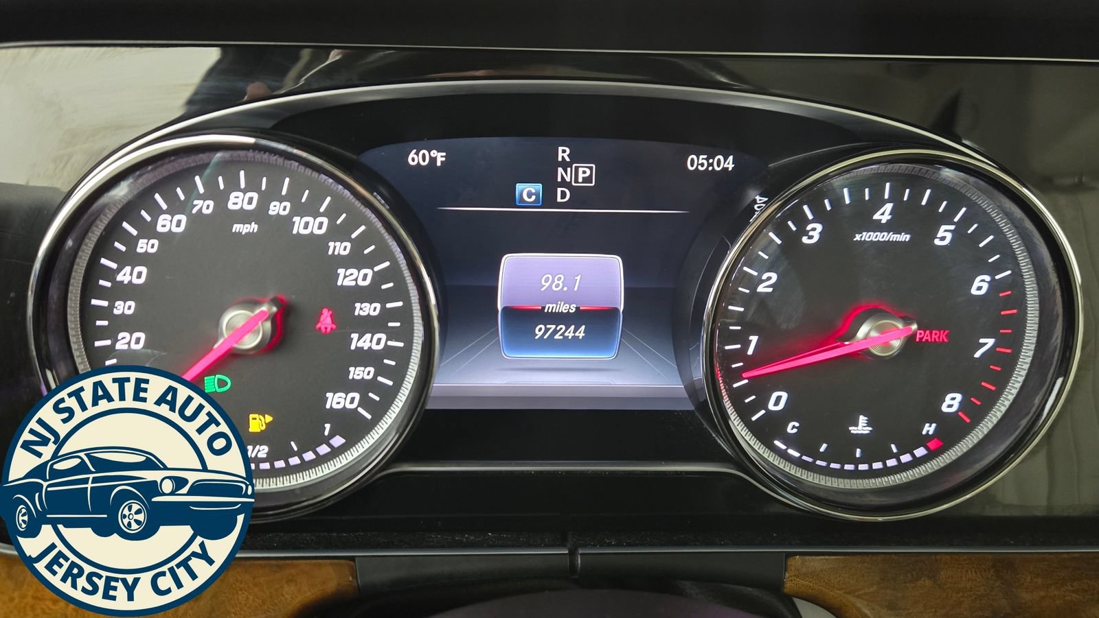 Used 2019 Mercedes-Benz E 450 4MATIC Sedan w/ Premium Package image 11
