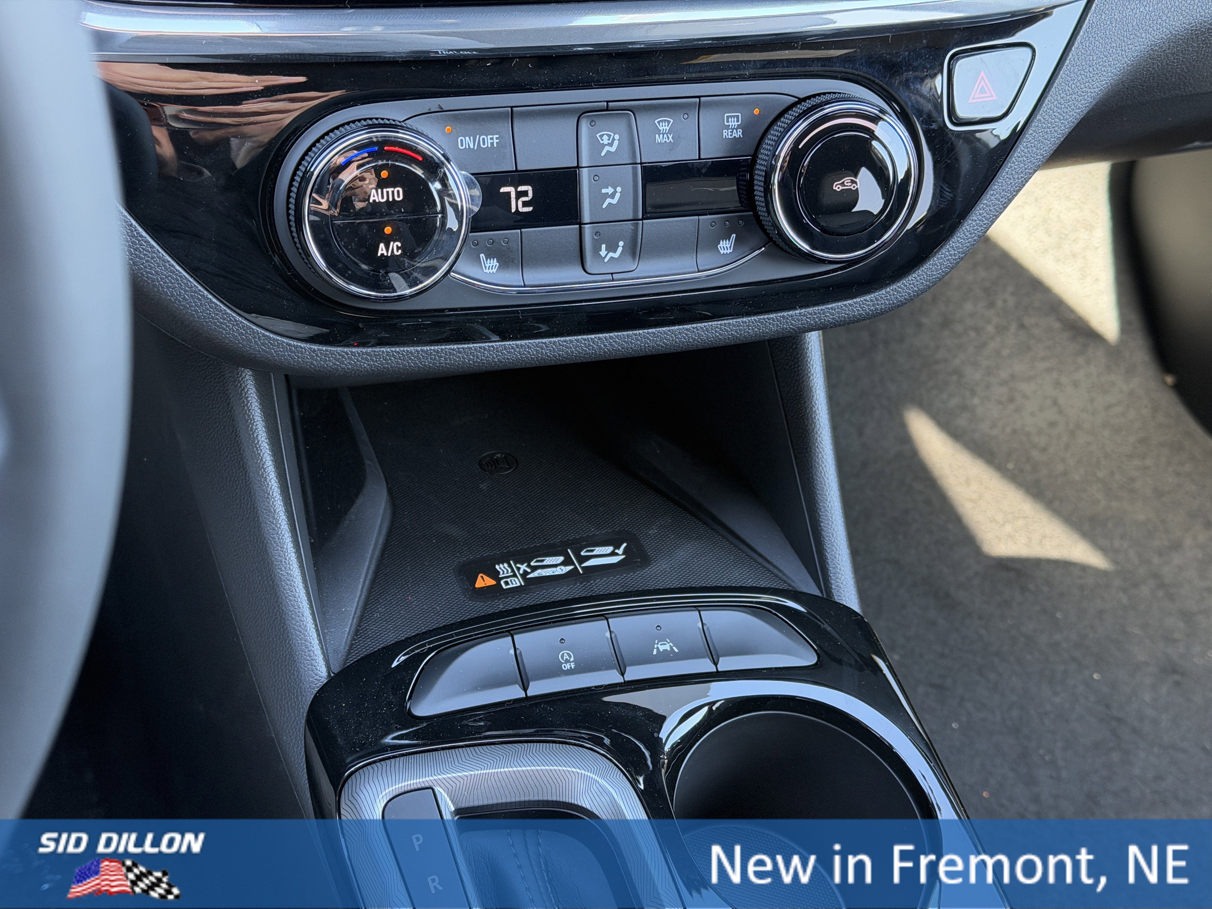 New 2026 Buick Envista Sport Touring image 11