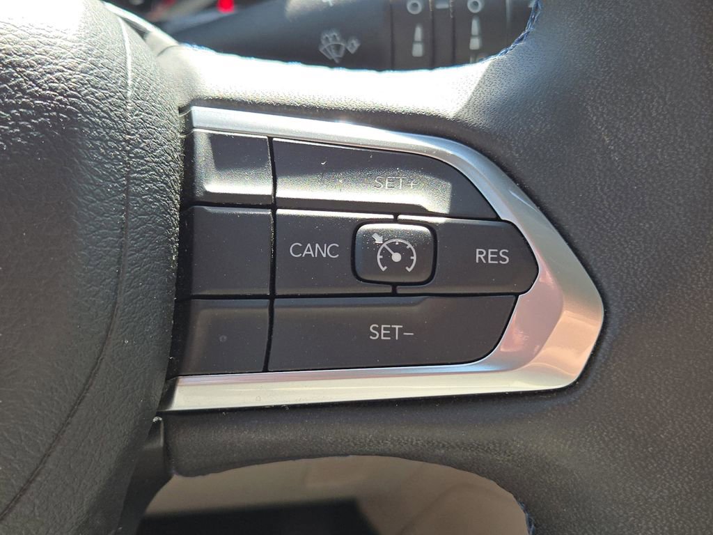 Used 2022 Jeep Compass Latitude w/ Sun and Sound Group image 29