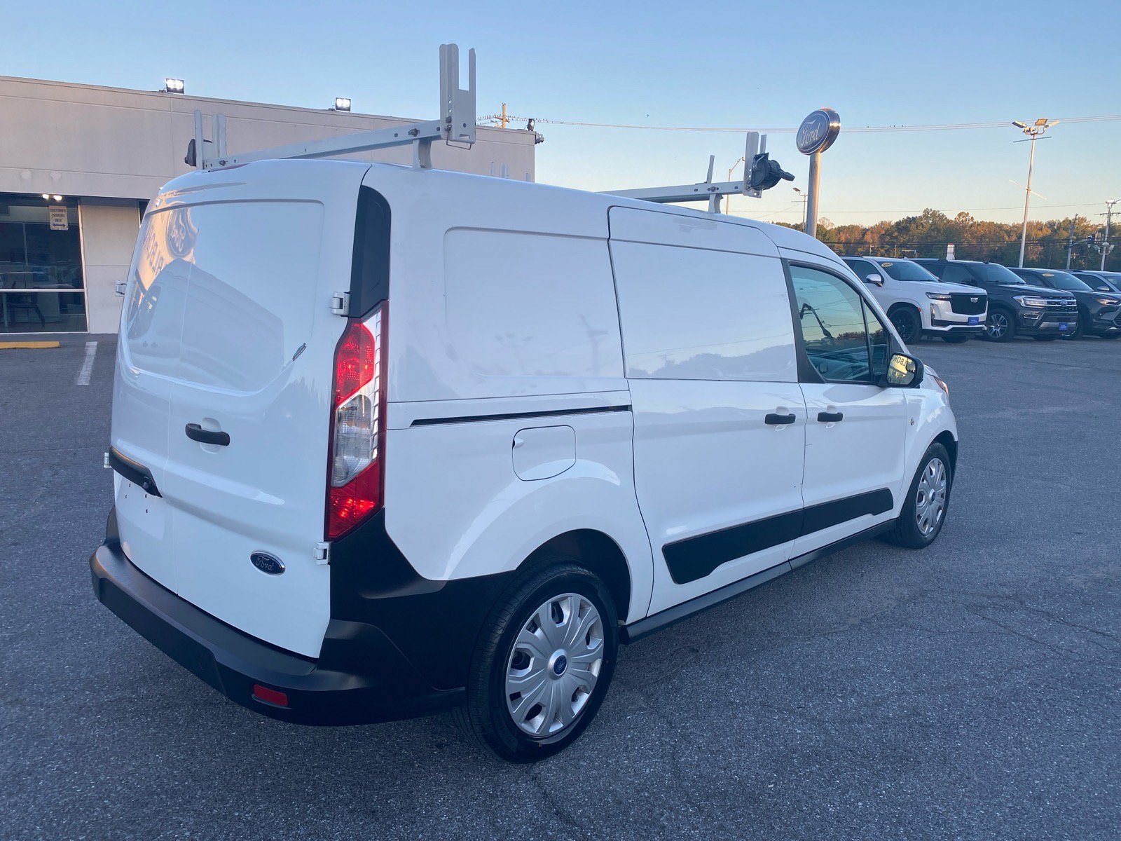 Used 2020 Ford Transit Connect XL FWD image 8