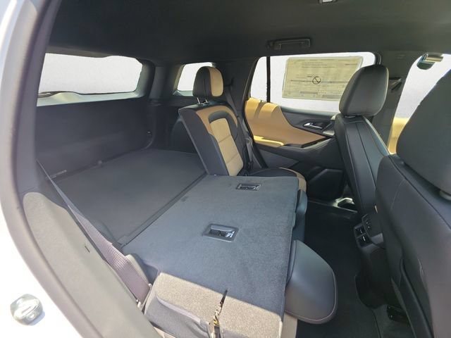 New 2026 Chevrolet Equinox ACTIV w/ Convenience Package III AWD/4WD image 23