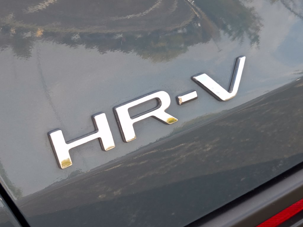 Used 2024 Honda HR-V LX image 15