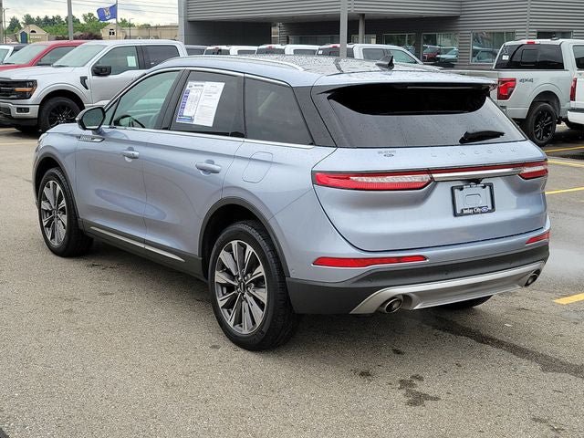 Used 2022 Lincoln Corsair Reserve w/ Equipment Group 201A AWD/4WD image 3