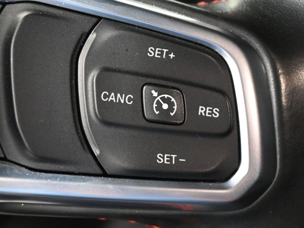 Used 2021 Jeep Wrangler Rubicon image 25