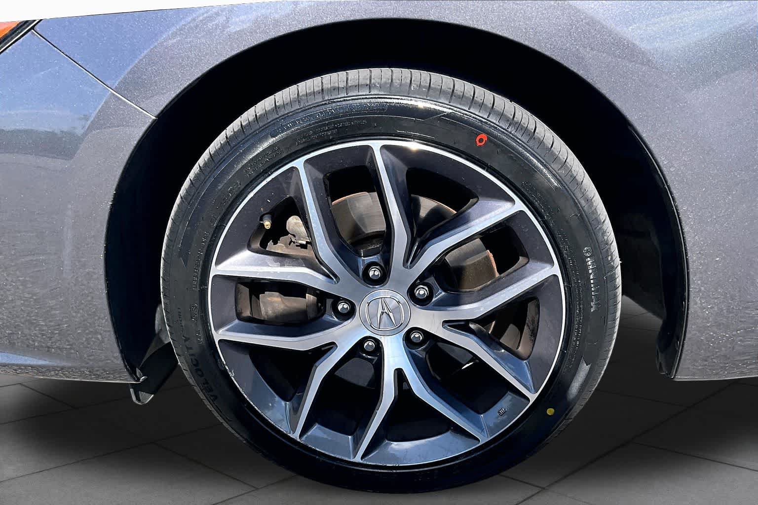 Used 2019 Acura ILX FWD image 11