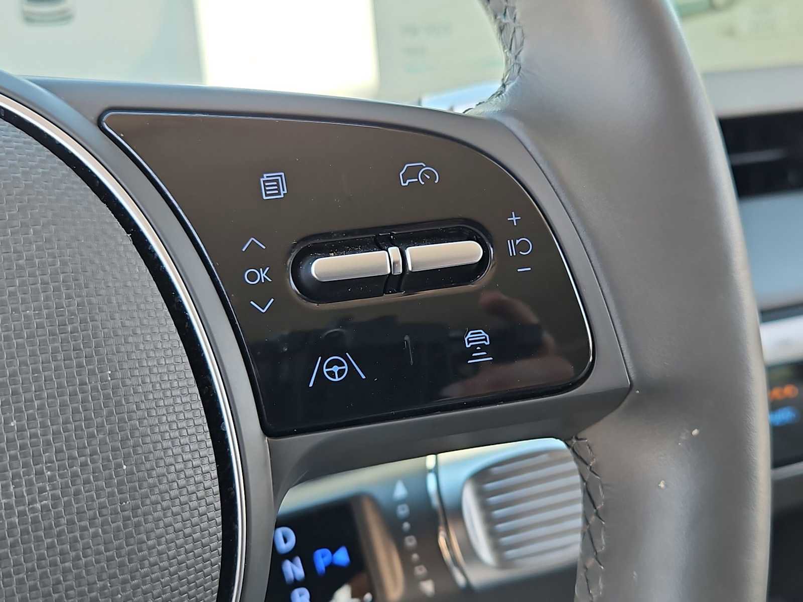Certified 2023 Hyundai Ioniq 5 Limited AWD/4WD image 23