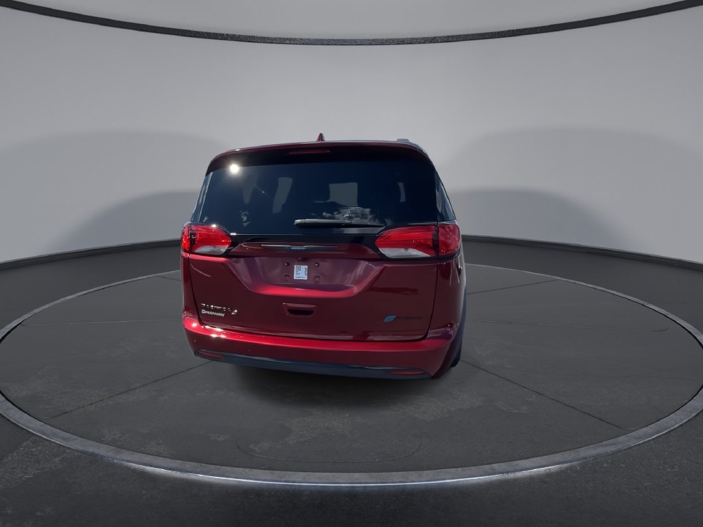 Used 2020 Chrysler Pacifica Limited FWD image 8