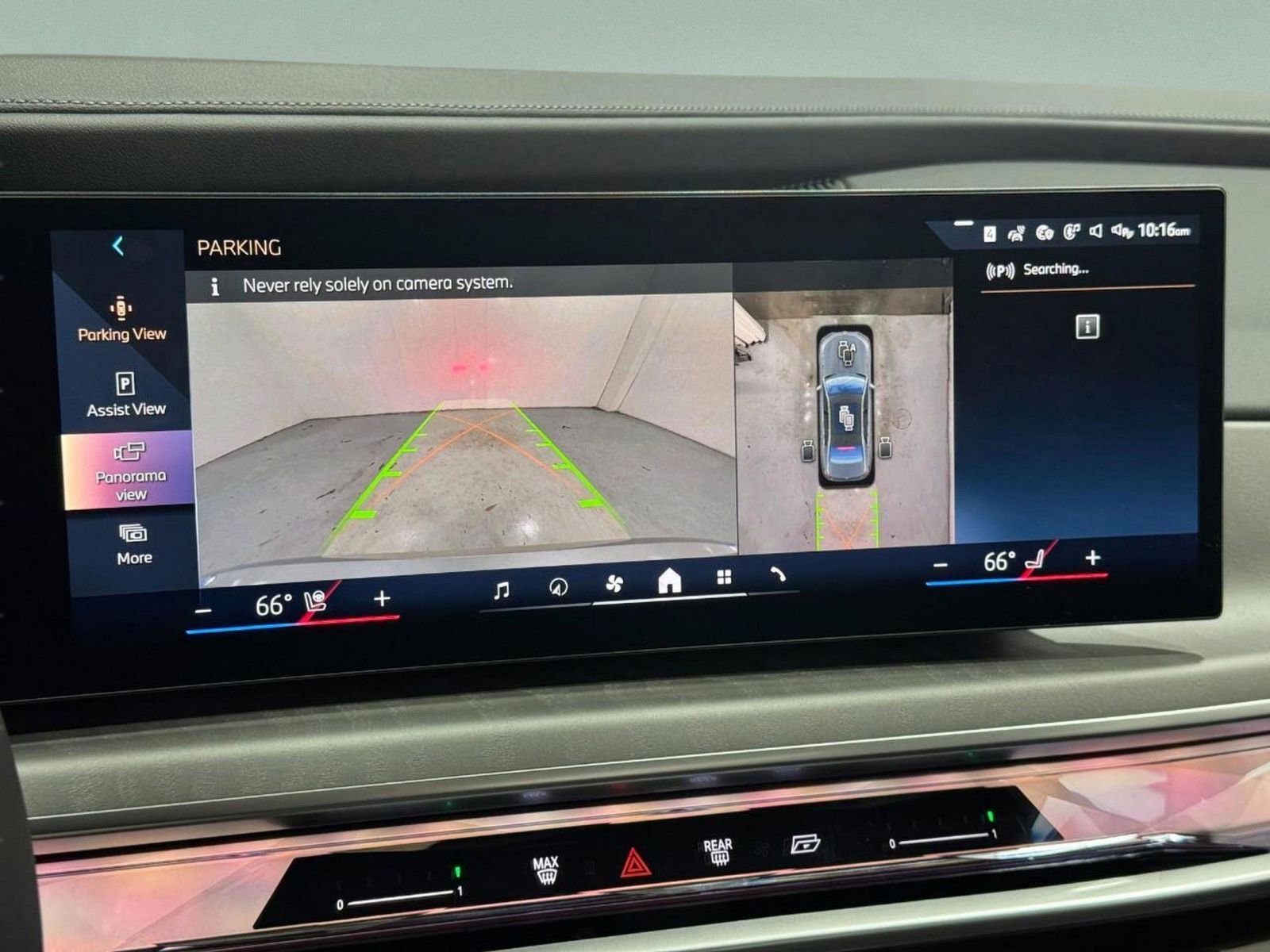 New 2026 BMW i7 xDrive60 w/ Executive Package image 31