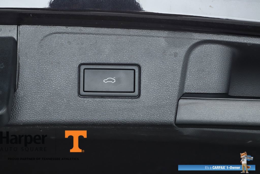 Used 2023 Volkswagen Atlas SEL R-Line AWD/4WD image 70