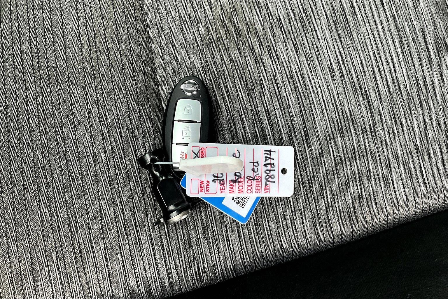 Used 2021 Nissan Rogue S image 12