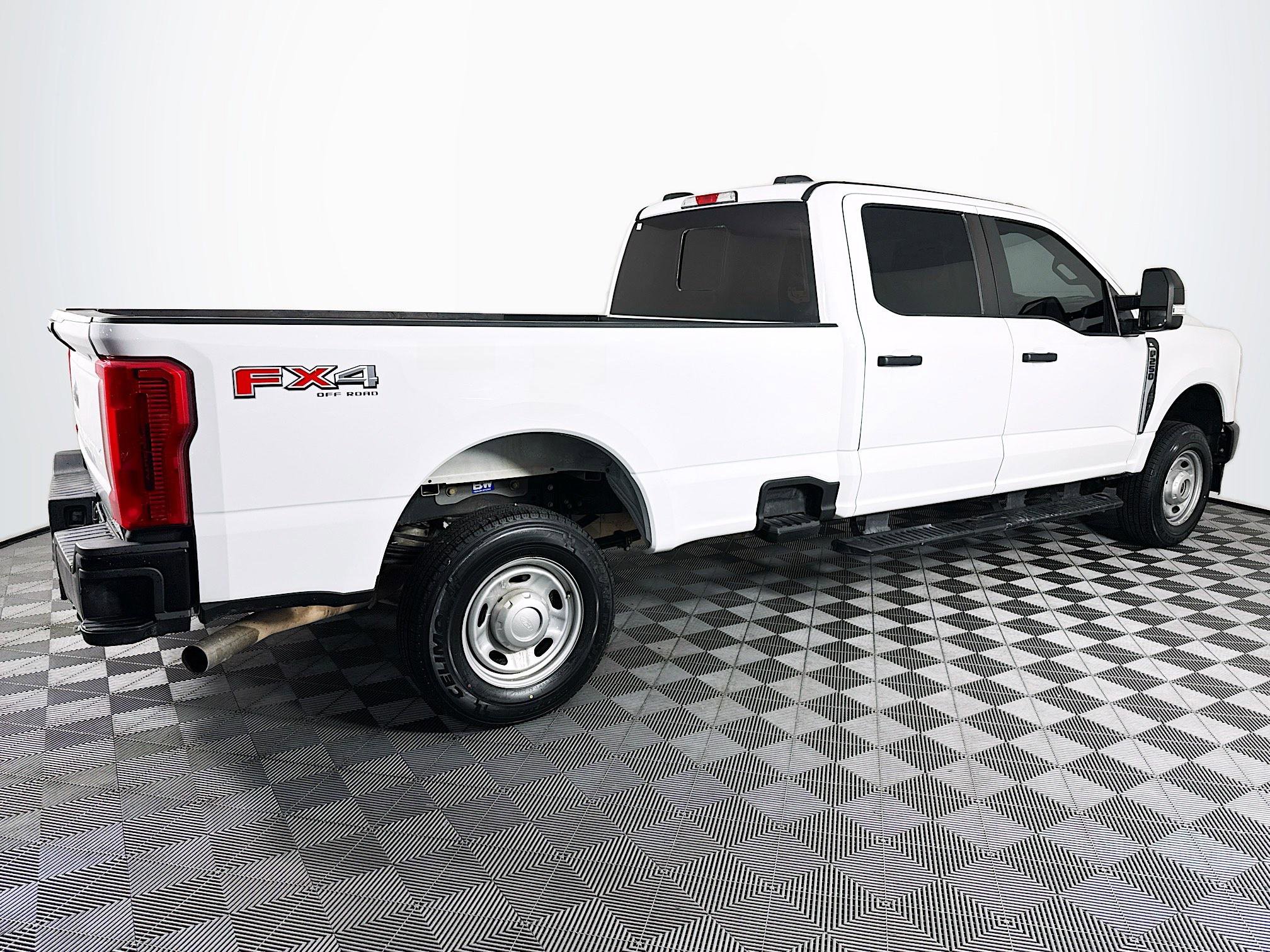 Used 2023 Ford F250 XL w/ XL Driver Assist Package image 10