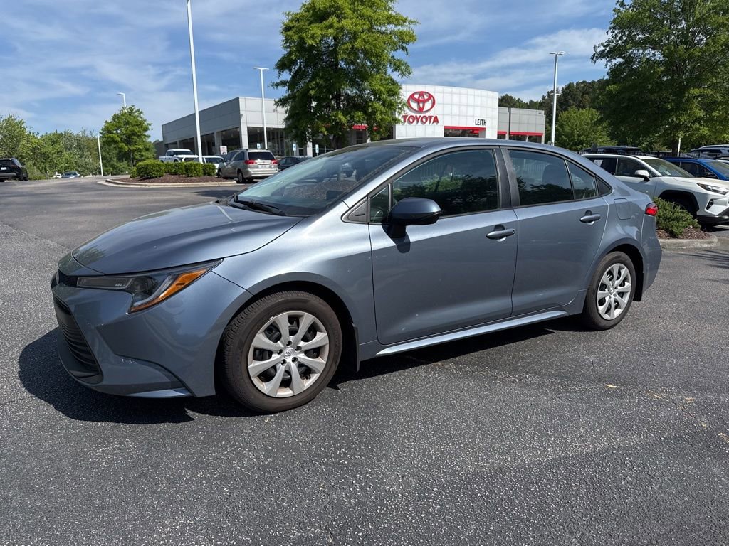 Used 2026 Toyota Corolla LE image 1