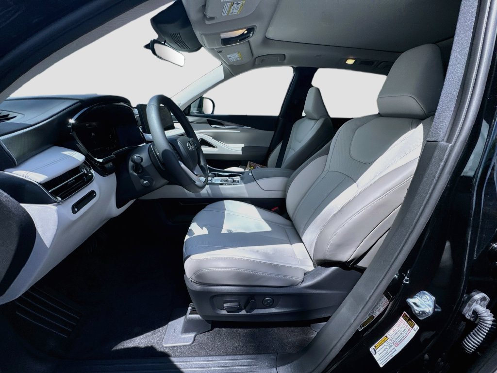 New 2027 INFINITI QX60 Luxe w/ Cargo Package FWD image 22