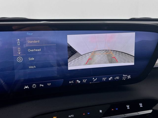 Used 2025 Buick Enclave Avenir w/ Super Cruise Package image 17