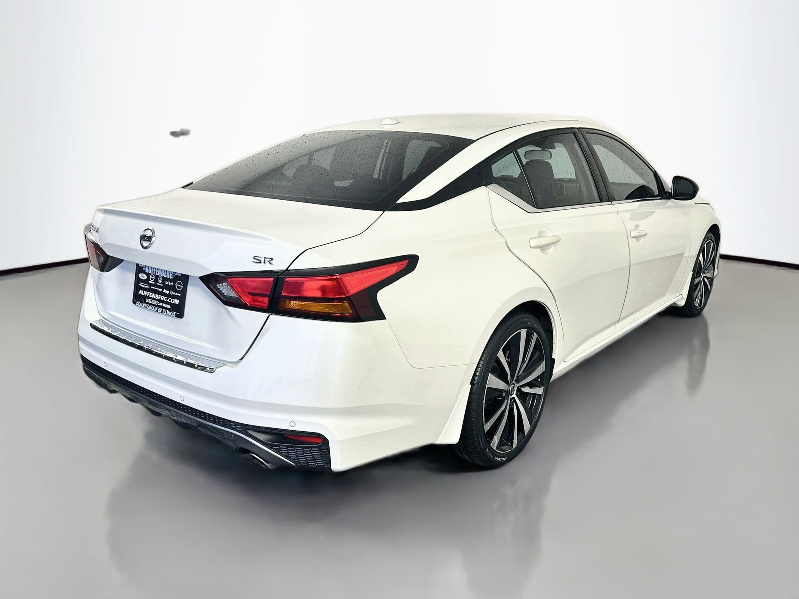 Used 2022 Nissan Altima 2.5 SR FWD image 7