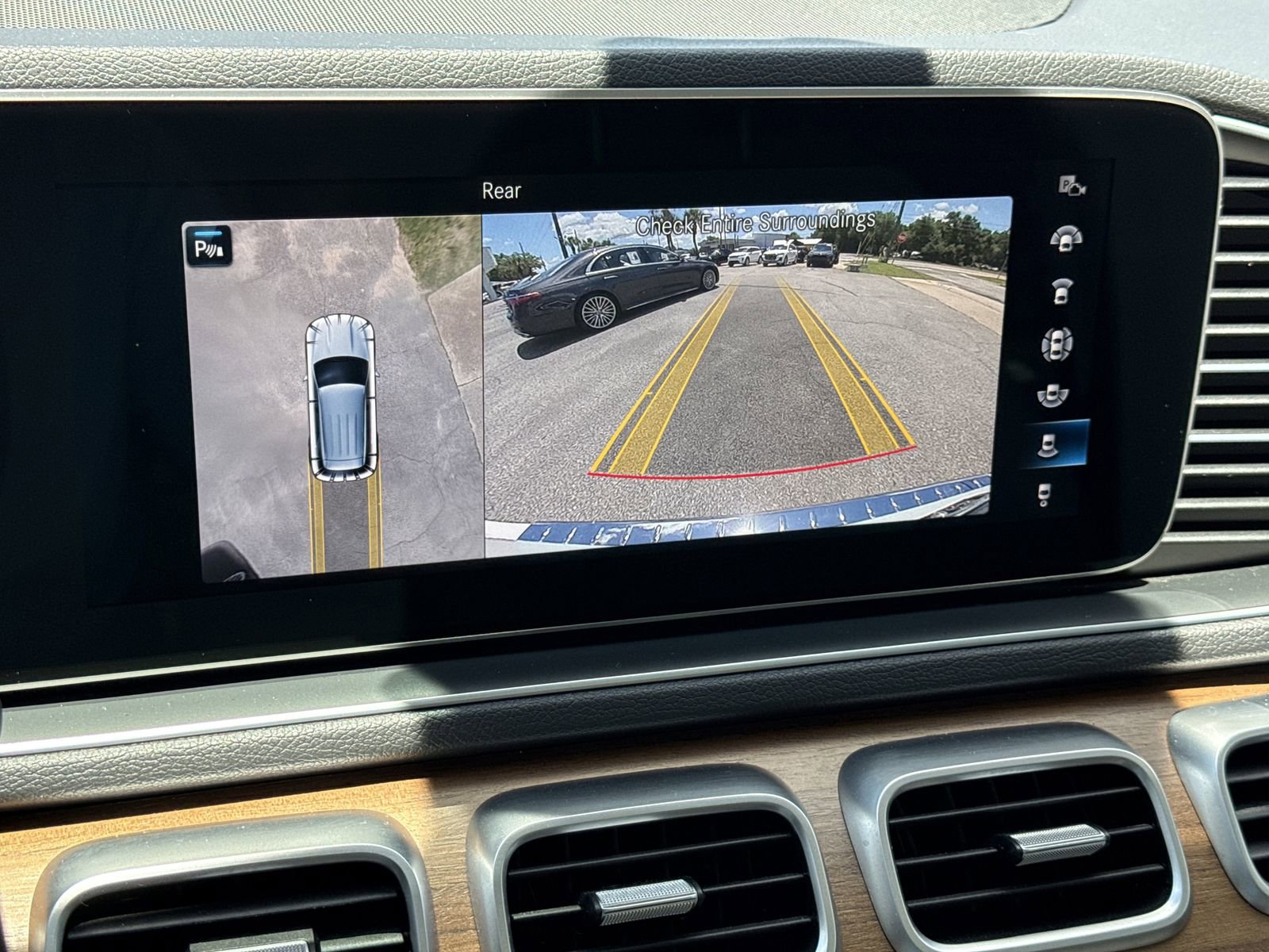 Used 2022 Mercedes-Benz GLE 350 image 18