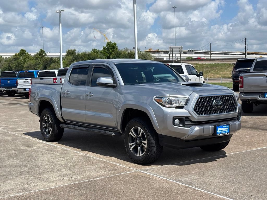 Used 2018 Toyota Tacoma TRD Sport RWD image 5