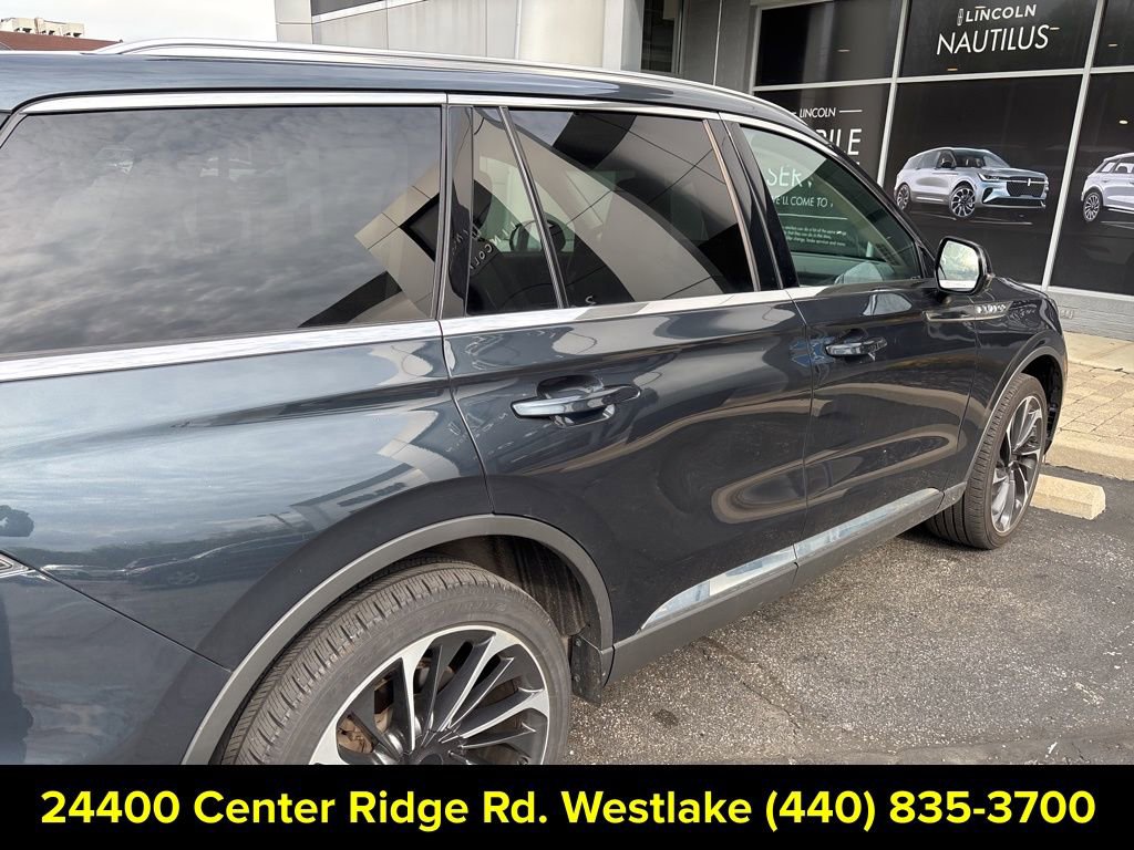 Used 2024 Lincoln Aviator Reserve w/ Equipment Group 201A AWD/4WD image 10