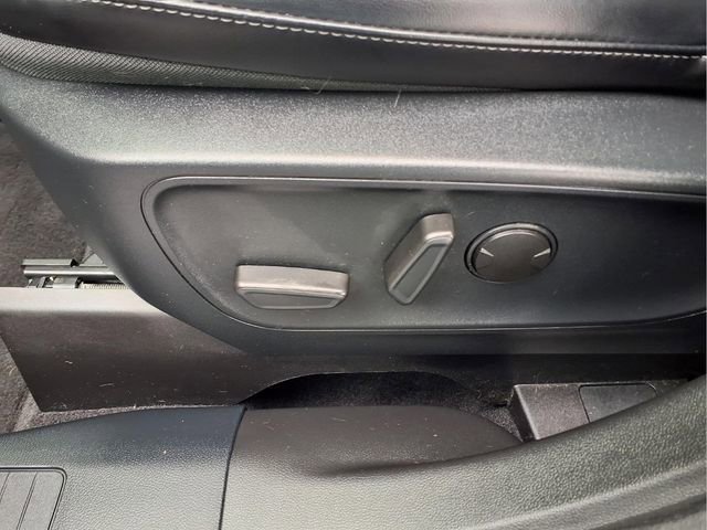 Used 2024 Ford Escape Platinum AWD/4WD image 21