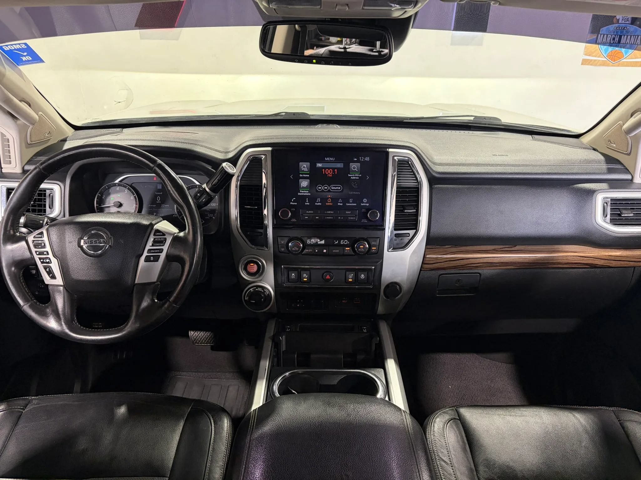 Used 2020 Nissan Titan SL w/ Moonroof Package AWD/4WD image 11