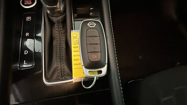 Used 2023 Nissan Kicks SV FWD image 21