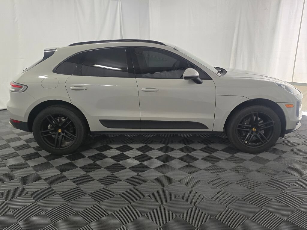Used 2021 Porsche Macan AWD/4WD image 8