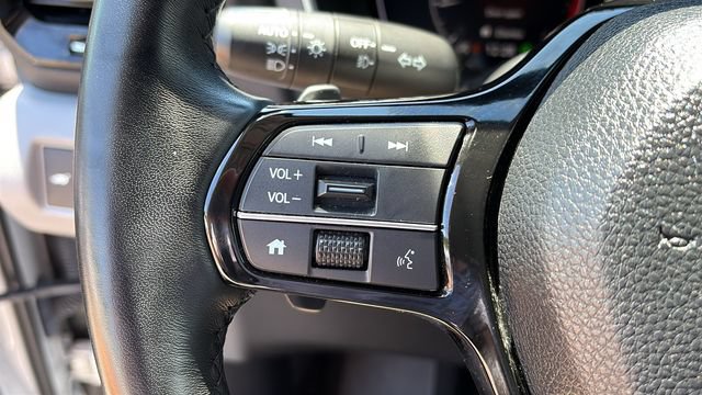 Used 2023 Honda Pilot EX-L image 13