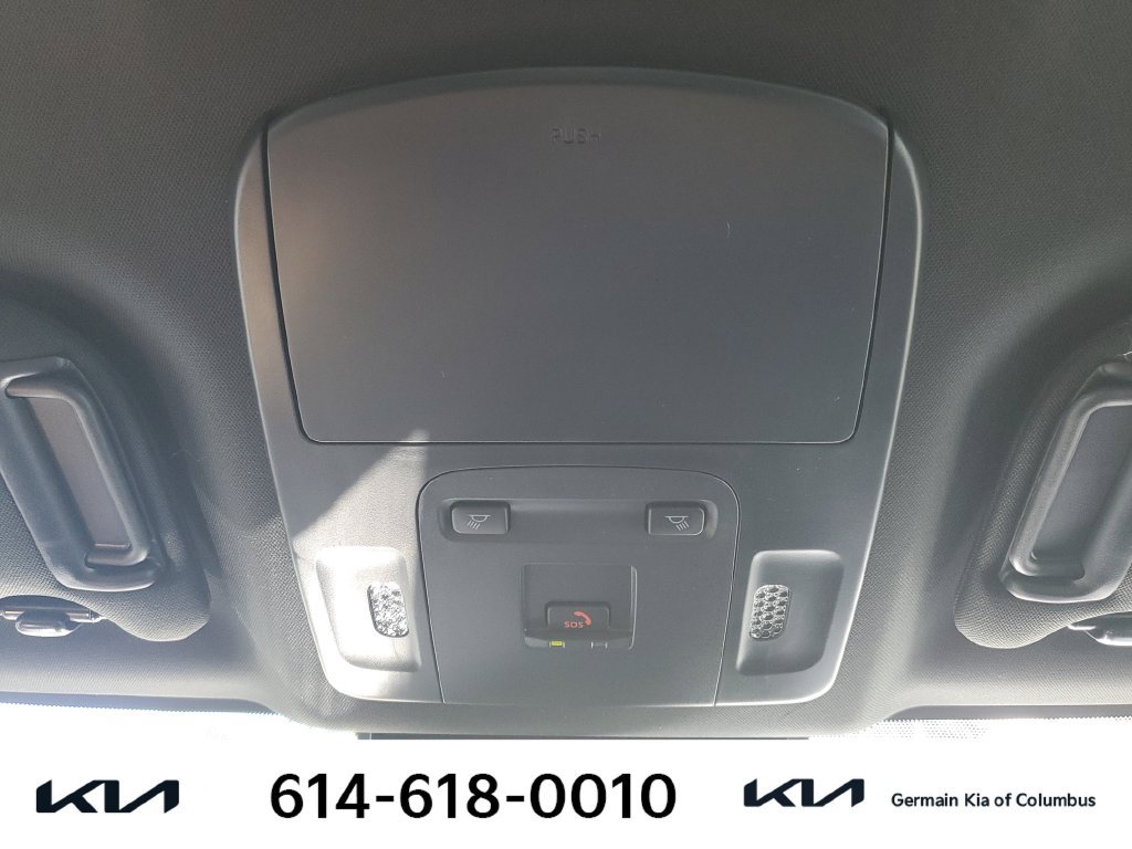 Used 2026 Toyota Camry SE w/ Convenience Package FWD image 32