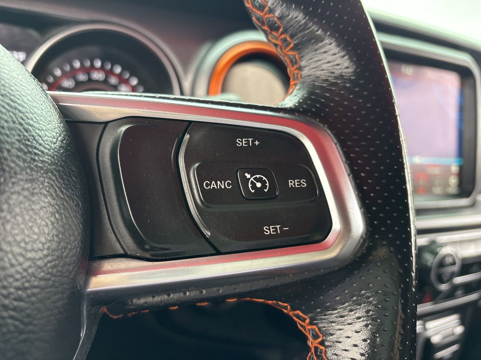 Used 2022 Jeep Gladiator Mojave w/ Trailer Tow Package AWD/4WD image 26