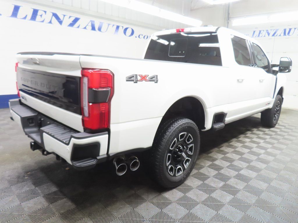 Used 2025 Ford F250 Platinum AWD/4WD image 4