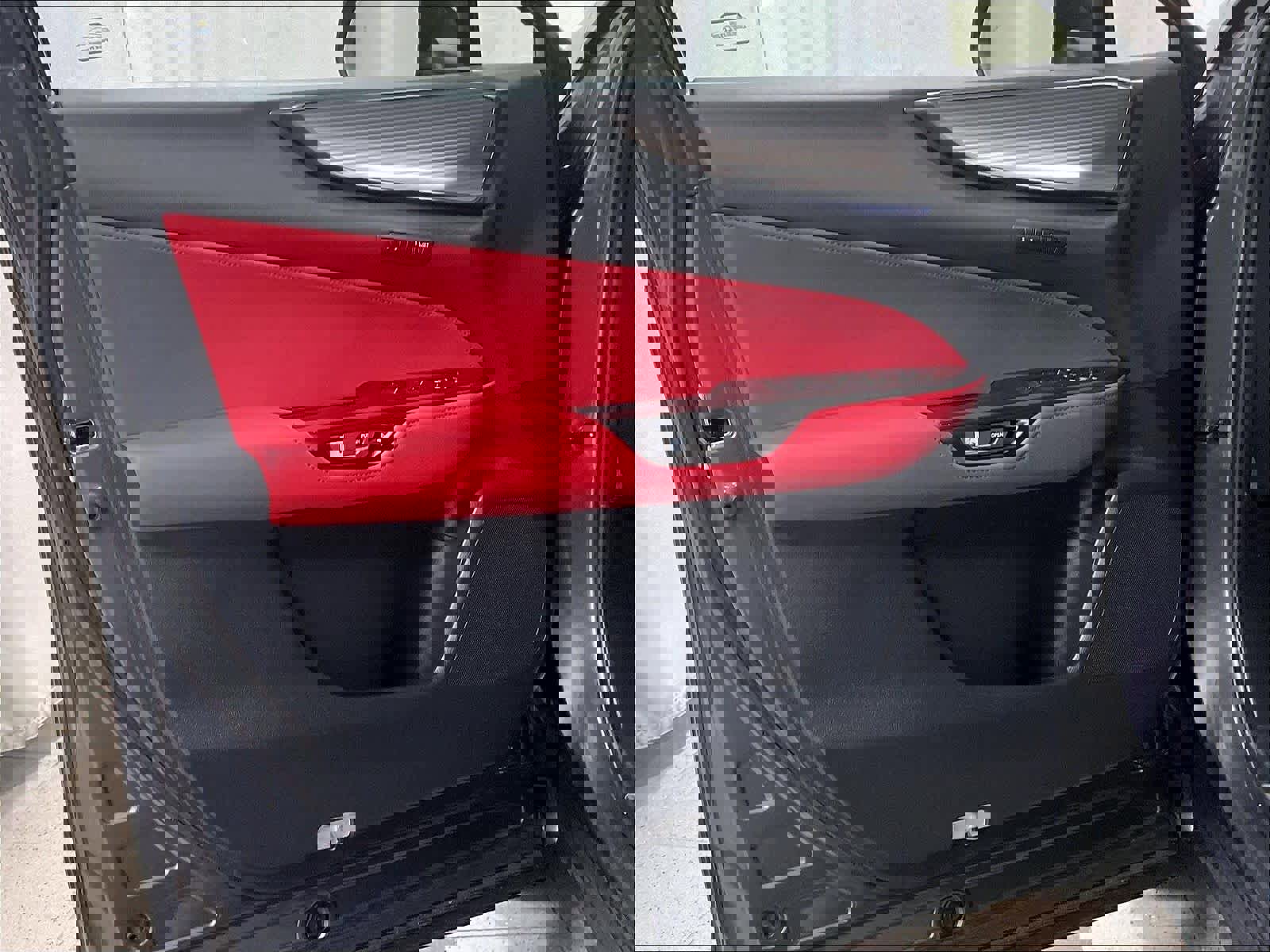 Used 2024 Lexus NX 450h+ F Sport image 9