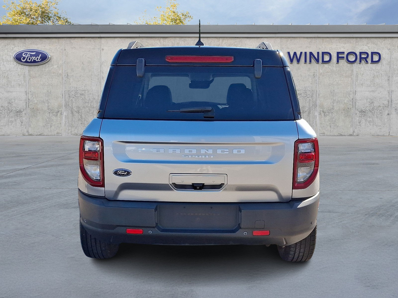 Used 2022 Ford Bronco Sport Outer Banks w/ Tech Package AWD/4WD image 5