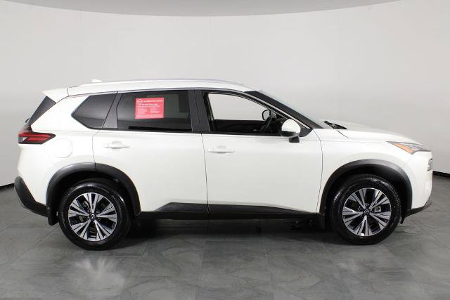 Certified 2022 Nissan Rogue SV w/ SV Premium Package FWD image 15