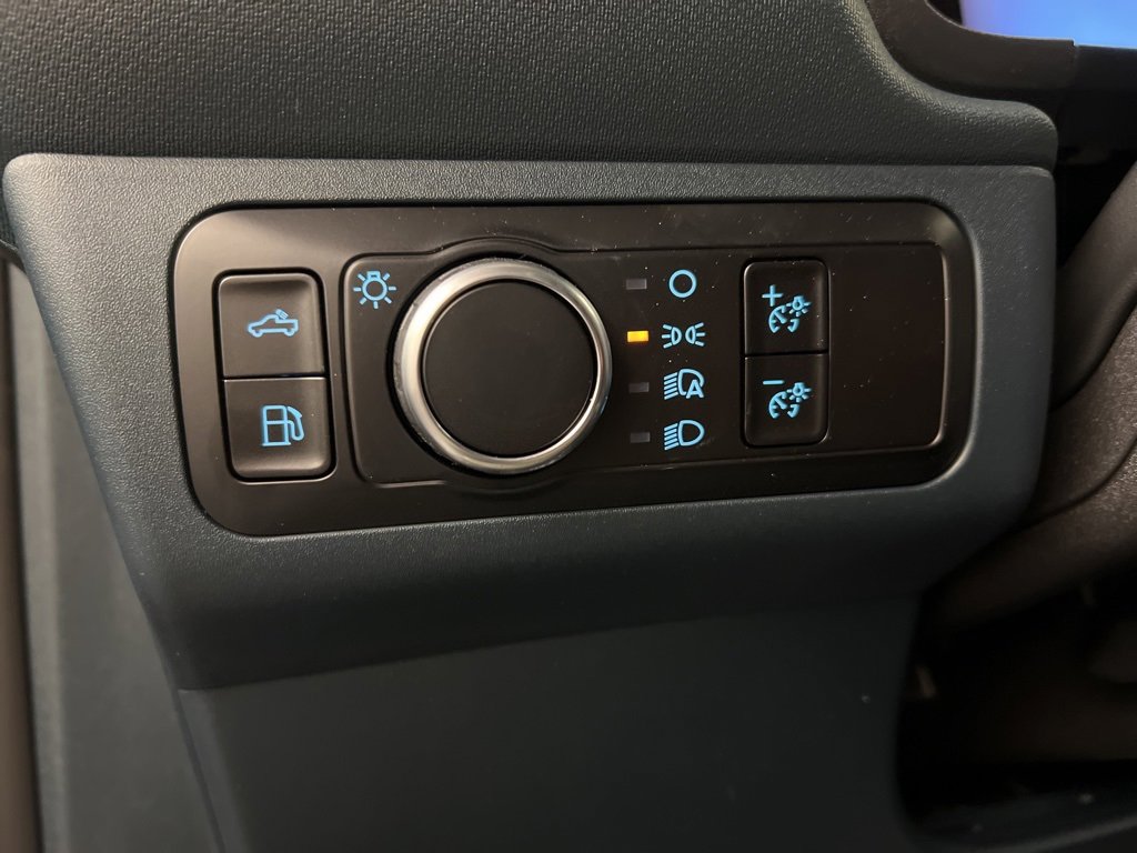 New 2025 Ford Maverick XL image 22