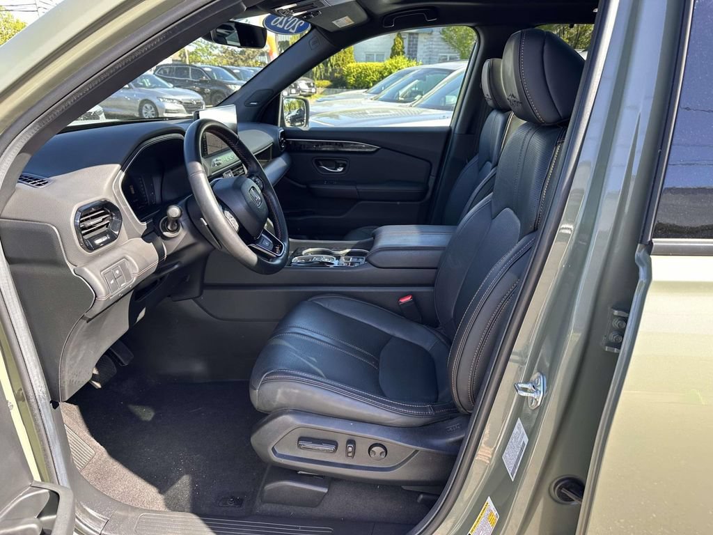 Used 2026 Honda Passport TrailSport Elite image 12