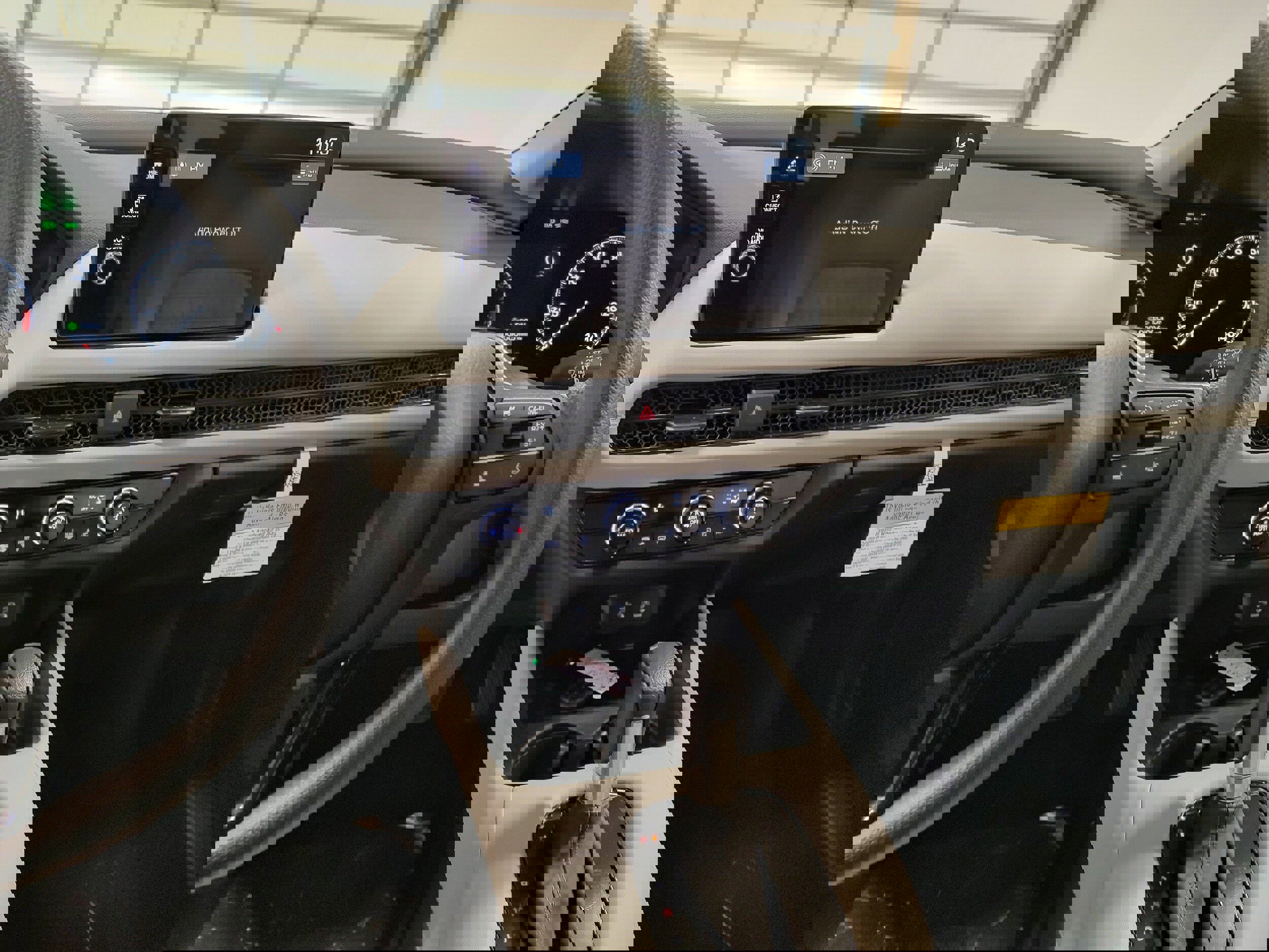 New 2026 Honda HR-V LX image 7