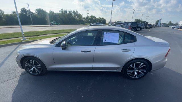 Used 2024 Volvo S60 B5 Core w/ Climate Package AWD/4WD image 7
